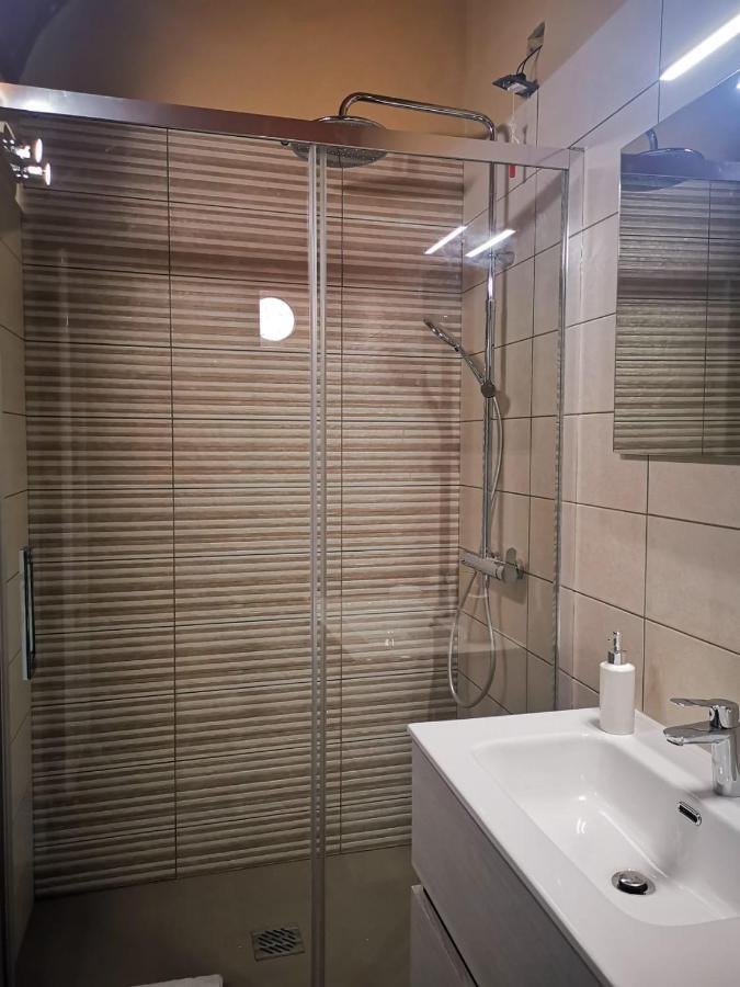 La Casa Di Isola Apartment Peccioli Bagian luar foto