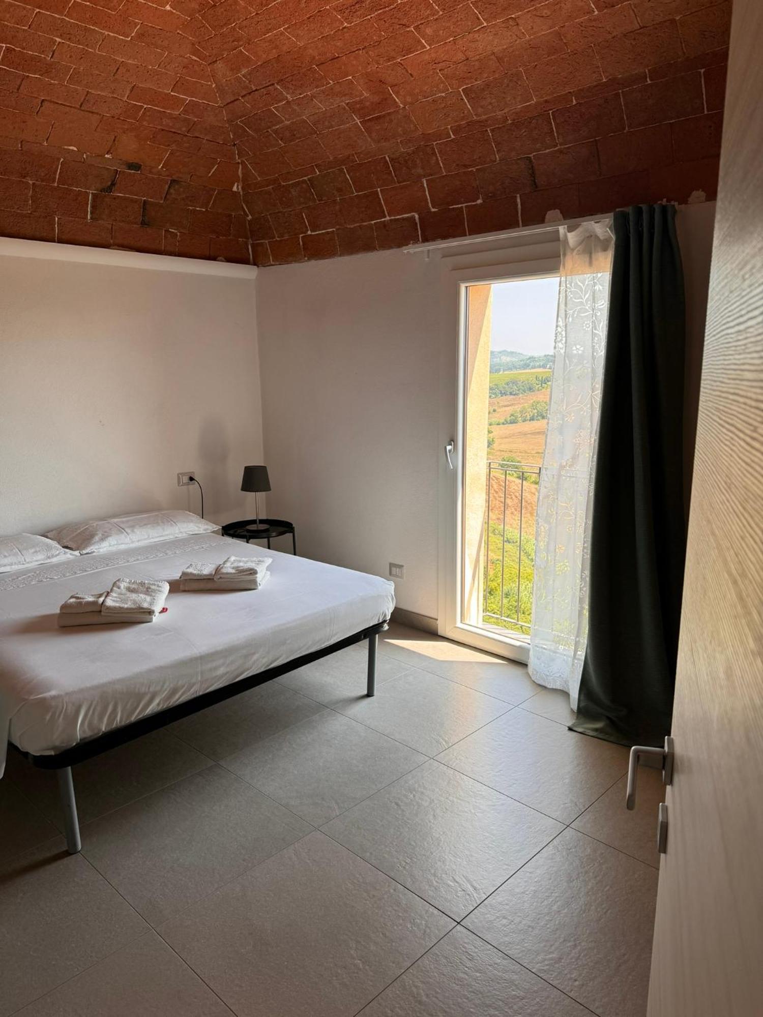 La Casa Di Isola Apartment Peccioli Bagian luar foto
